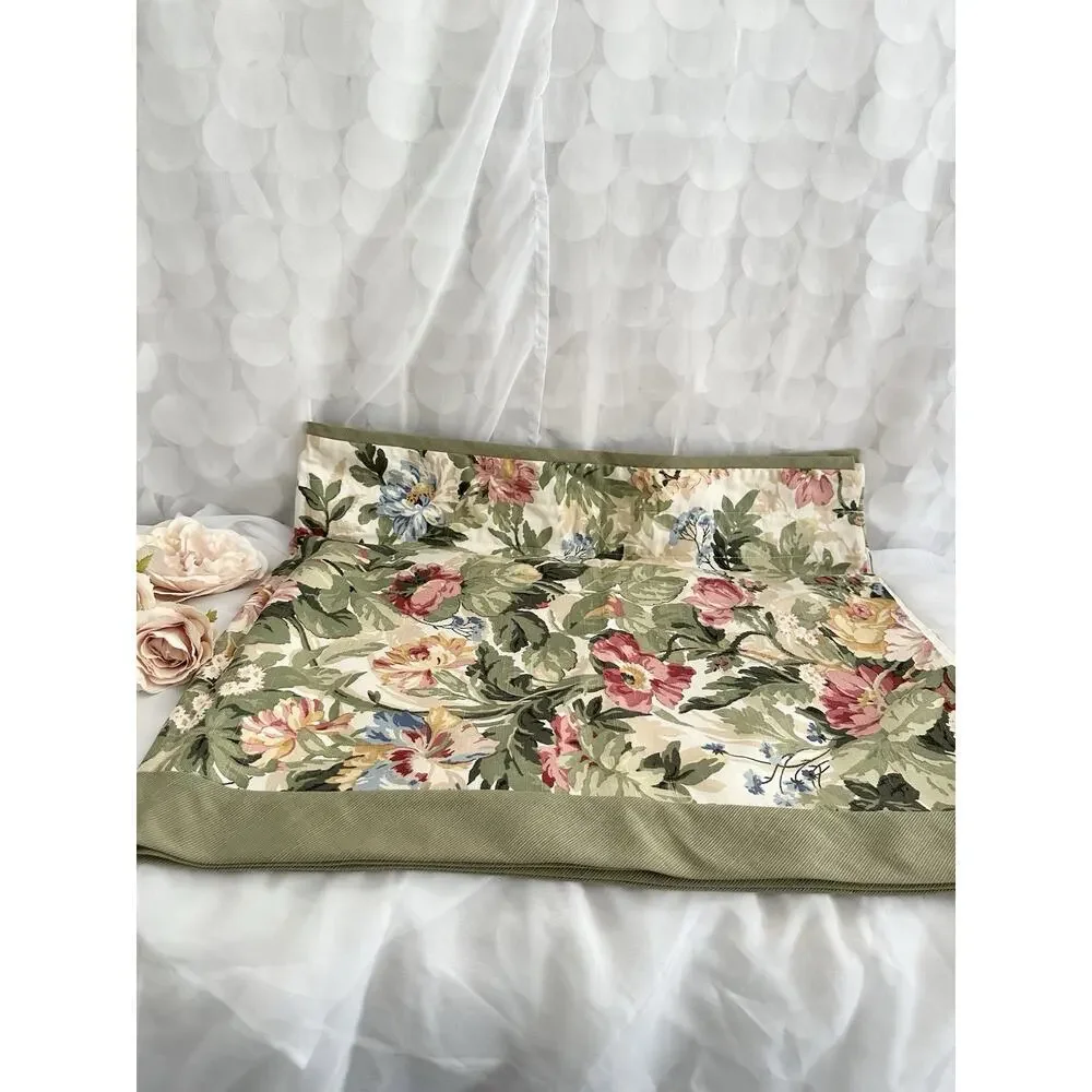 VTG Chintz Floral Valance Cottagecore Pink Green HUGE FLOWERS Country 104 X 23”